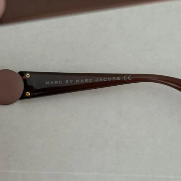 Marc By‎ MARC JACOBS Women's Sunglasses. - Image 3