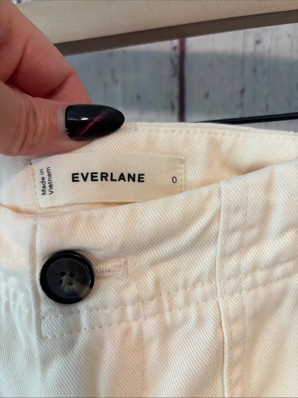 NWOT Everlane The Utility Short in Buttersoft - Image 8