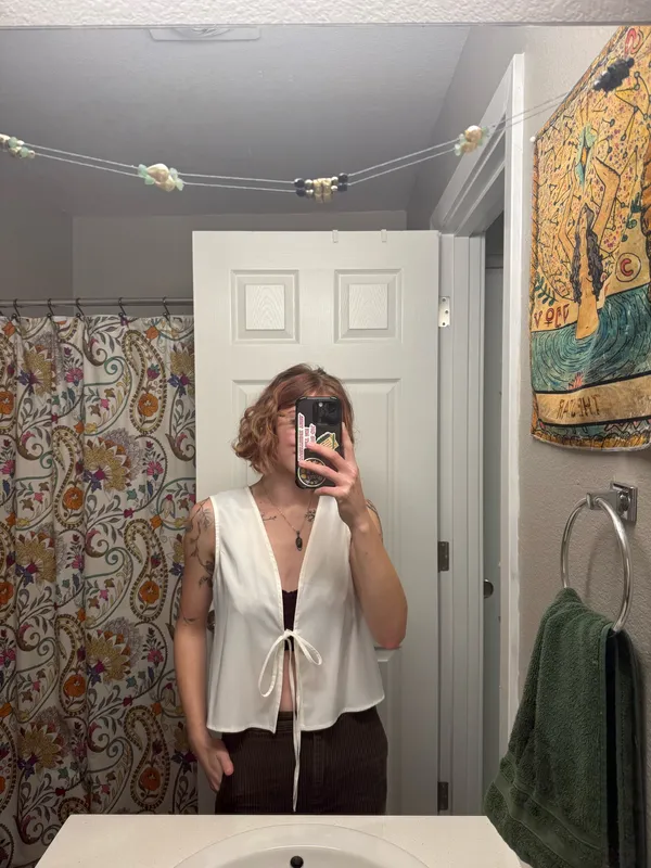 White tie vest - Image 2