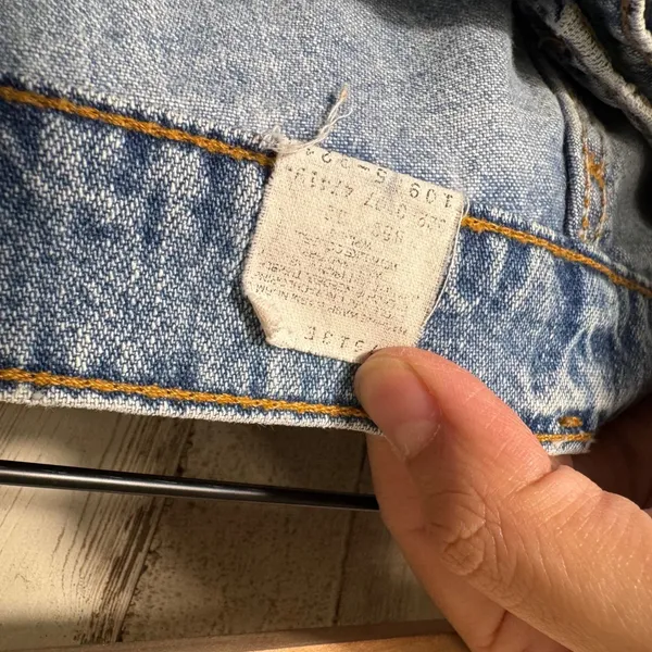 Vintage 90s Levis Denim Jean Mom‎ Short High Waist USA White Tab Womens Size 7 - Image 6