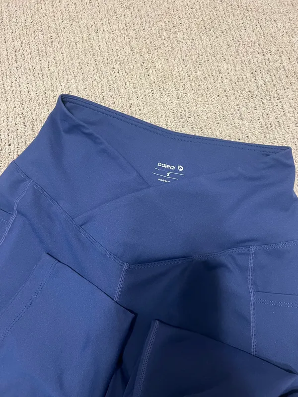 Baleaf Aerie high-waisted blue leggings #leggings #activewear #highwaisted - Image 3