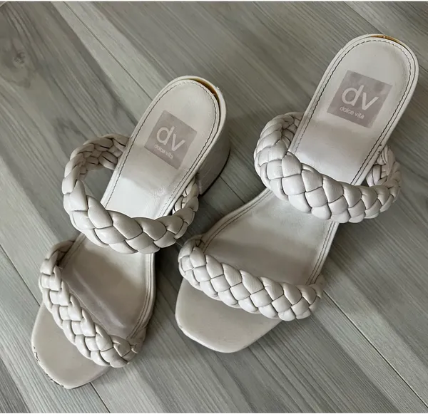 DV by Dolce Vita Cream Chunky Heels - Image 2