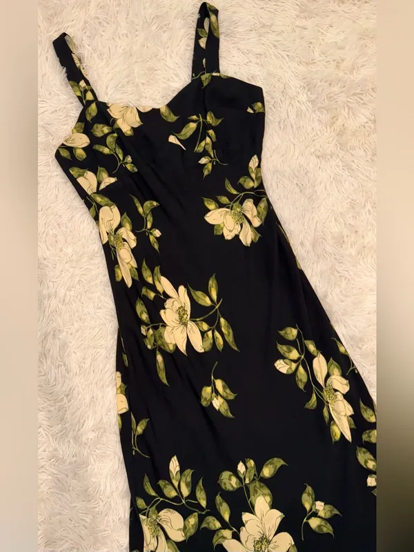 NEW Reformation Yale floral black maxi dress sz 8 - Image 3