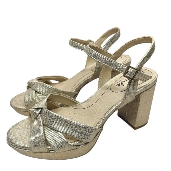 LifeStride Lucky Gold Metallic Platform Block Heel Sandals 6M Champagne - Image 2