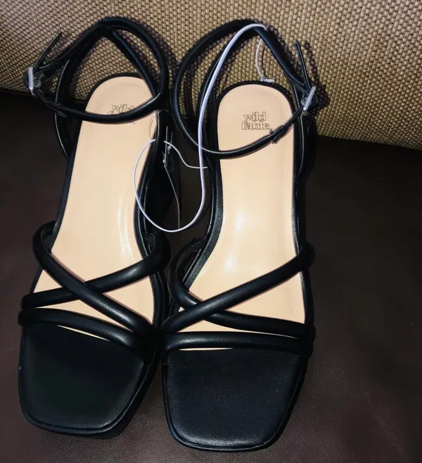 Wild Fable Women’s Black Heels Size 9.5 w - Image 4