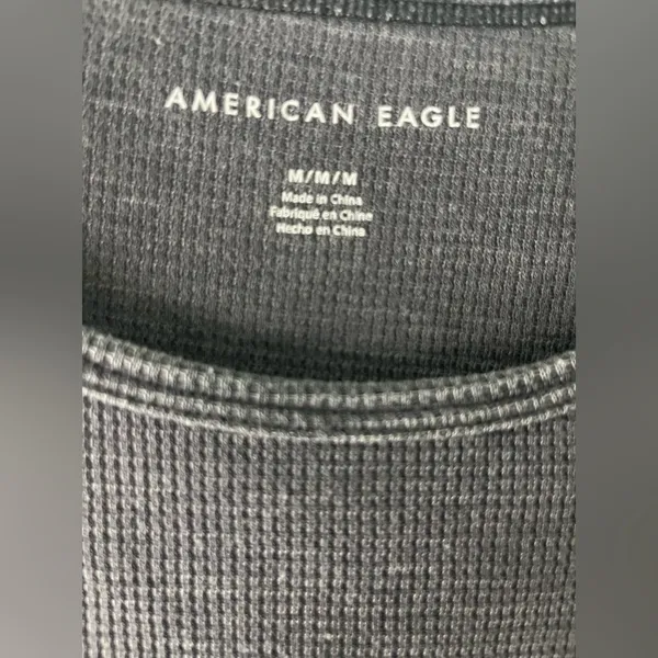 American Eagle Cropped Shirt - Image 2