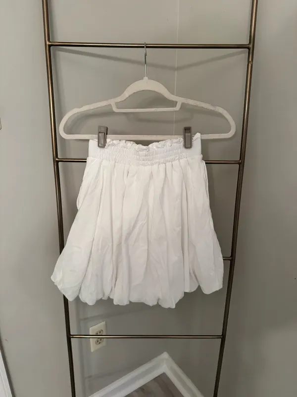 White Bubble Skirt Size XS - Image 2
