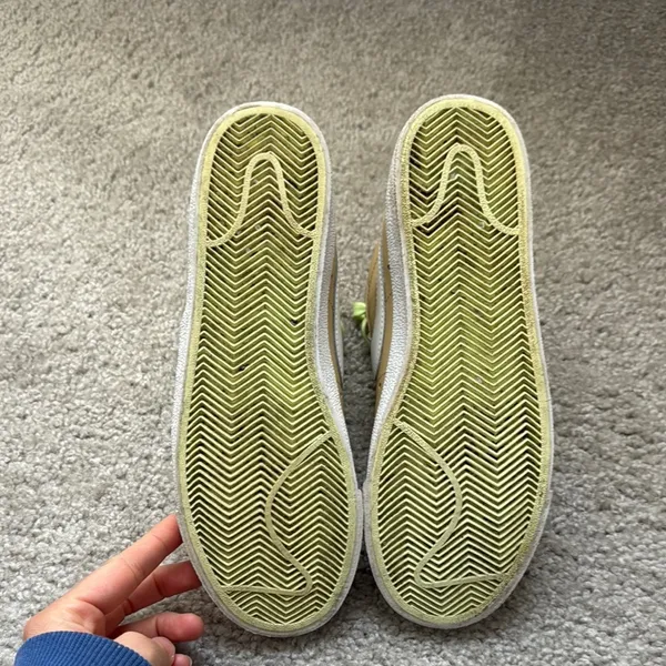 Nike Blazers - Image 6