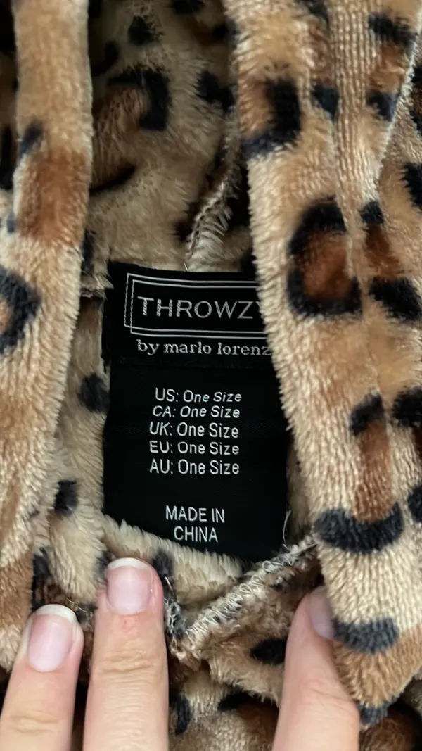 Cheetah Print Snuggy Brown Size L - Image 2
