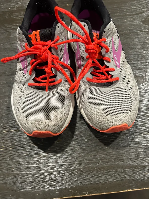 Brooks Launch Running Shoes 6.5  - Image 4