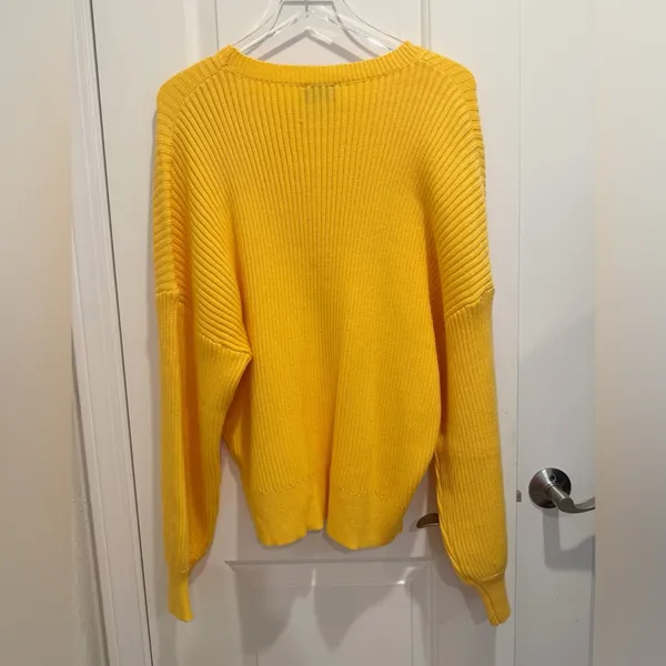 VICI Ribbed Knit Sweater size‎ Medium Yellow Drop Shoulder Crewneck Oversized - Image 2