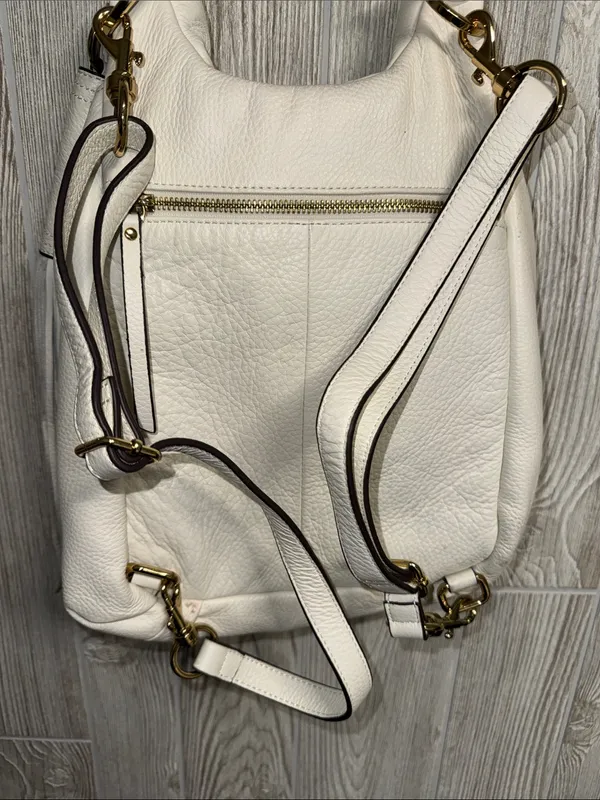 G.I.L.I. White Leather Shoulder Bag with Tassel and Gold Hardware - Image 5
