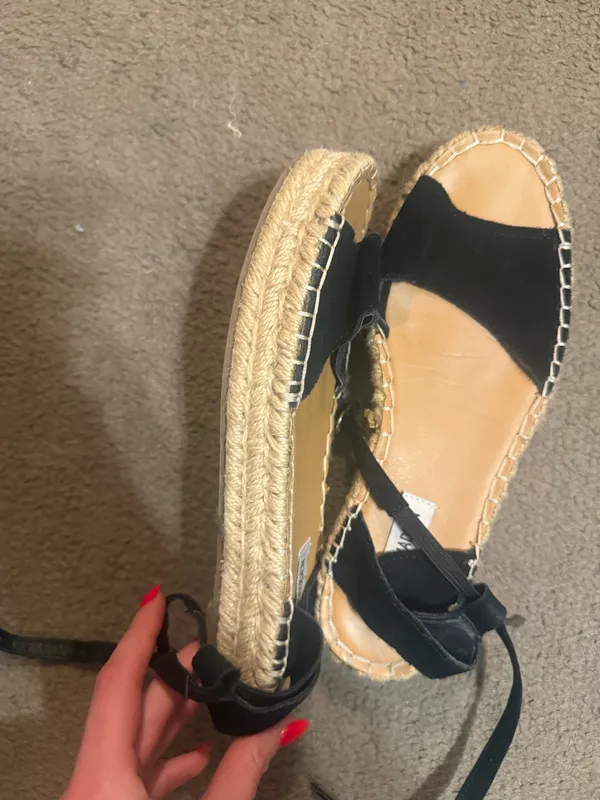 Steve Madden Platform Sandals - Image 2