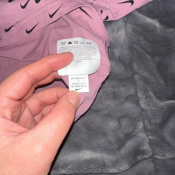 Nike Sportswear Crop Top - Image 5