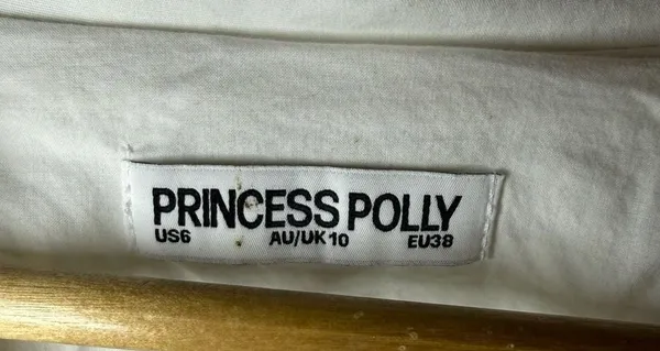 Princess Polly white button-up shirt with tie front and collar - Image 2