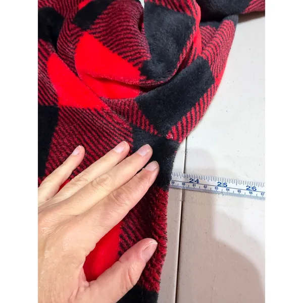 Victoria's Secret Robe Women XS/S Red Black Buffalo Plaid Sequin Cozy Cabin - Image 7
