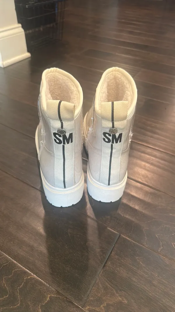 Steve Madden White Patent Sherpa-Lined Ankle Boots - Image 3