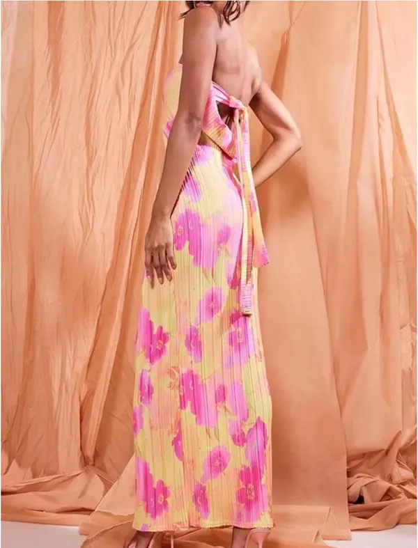 Pretty Little Thing Floral Maxi Dress - Image 2
