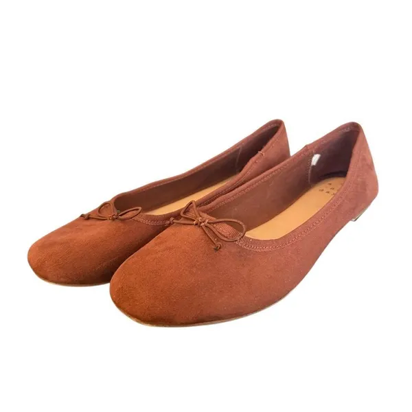 A New Day espresso brown Jackie faux suede flats size 6 - Image 9