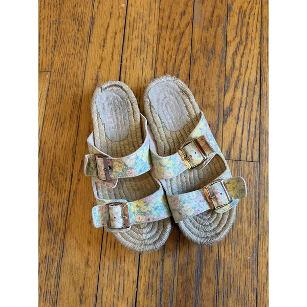 LoveShackFancy x Manebí Nordic Floral Leather Espadrille Slides - Image 2