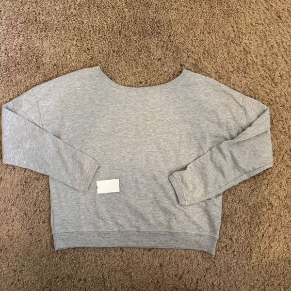 NWT Stranded Smile Gray Womens size Small - Image 2