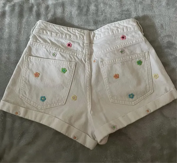 Pacsun White Floral Jean Mom Shorts - Image 2