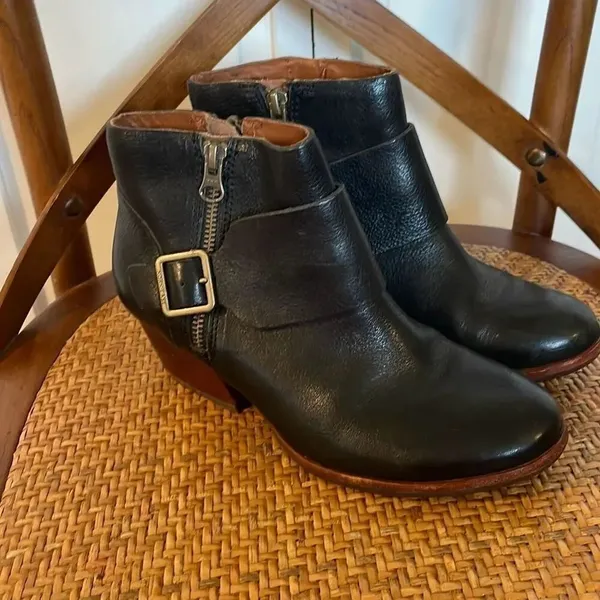 Korkease Morosita block heel full grain leather black booties size 6 - Image 7
