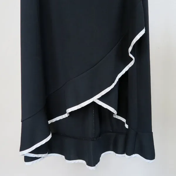 Vintage 90s Taboo Black & White Ruffle Cocktail Dress - Image 6