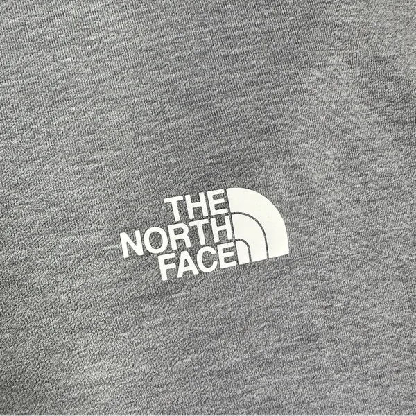 The North Face Wander Keyhole Crossback Crew Neck Shortsleeve Shirt in Gray L - Image 6