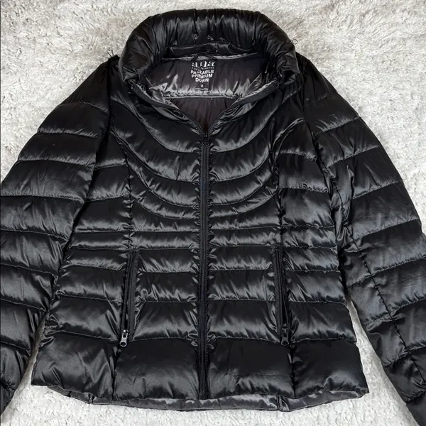 a.n.a Packable Premium Down Puffer Jacket Women’s Medium Black Hooded Zip - Image 4