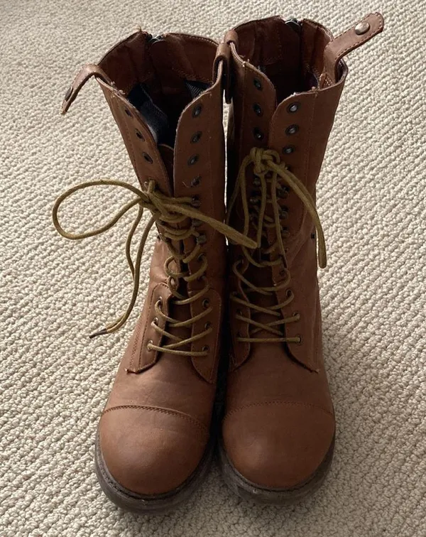 Cathy Jean Vegan Leather Brown Convertible Lace-Up Combat Boots Size 8 GUC - Image 2