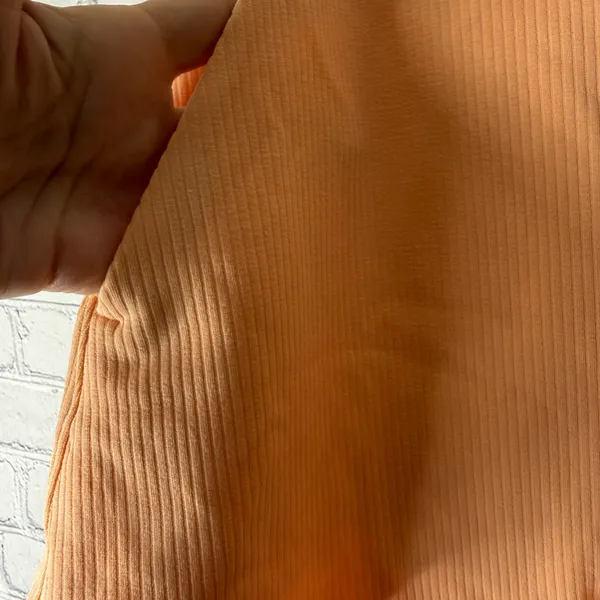 NWT Lululemon ribbed soft stream high rise shorts 2” size 14 peach Bellini - Image 3