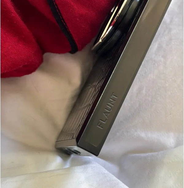 Flaunt Black Crocodile iPhone 15 Pro Max Dior Mirror - Image 4