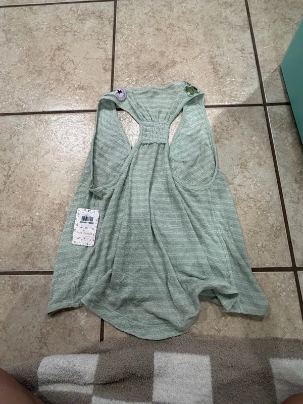 Free people top - Image 4