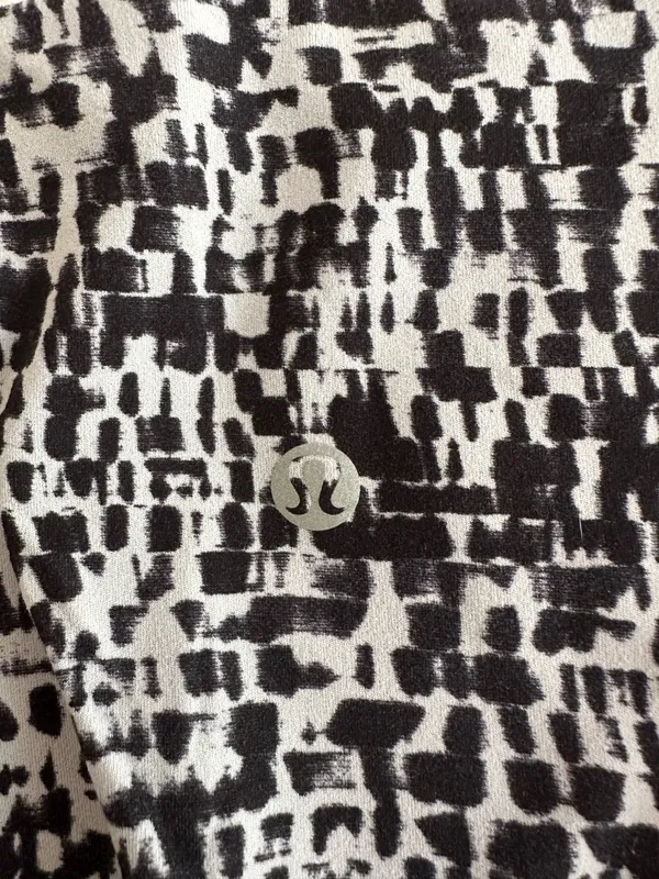 Lululemon Leggings - Image 3