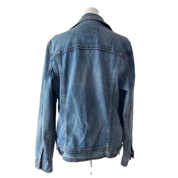 Old Navy Medium Wash Denim Jacket - Image 7