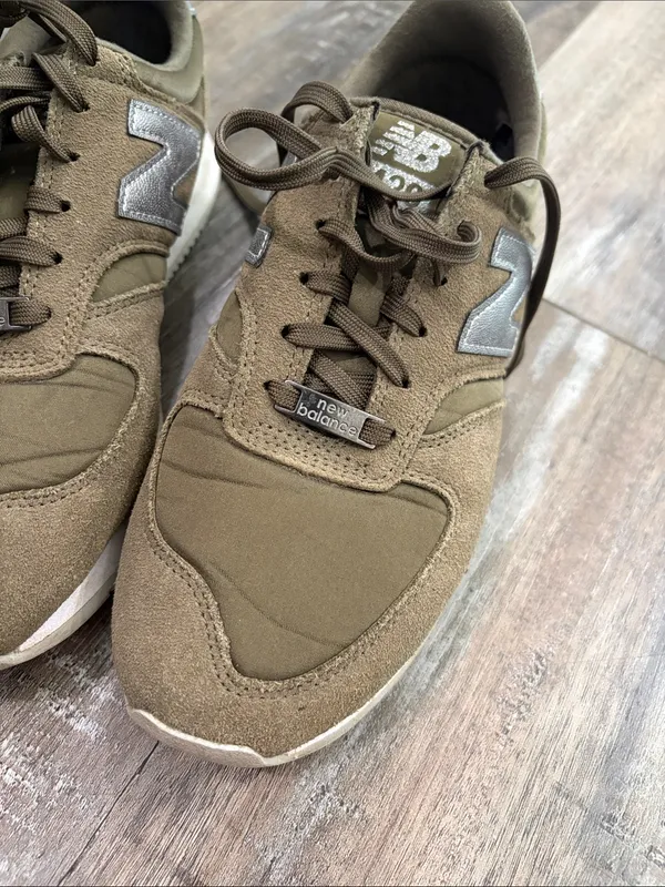 New Balance 420 olive green and silver 7.5 - Image 12