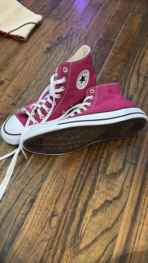 Converse High-Top Chuck Taylor - Image 3
