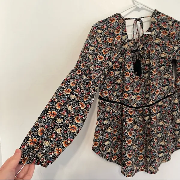 KNOX ROSE Smocked Floral Tie Back Top Black Etc Boho Long Sleeve Peasant Blouse - Image 16