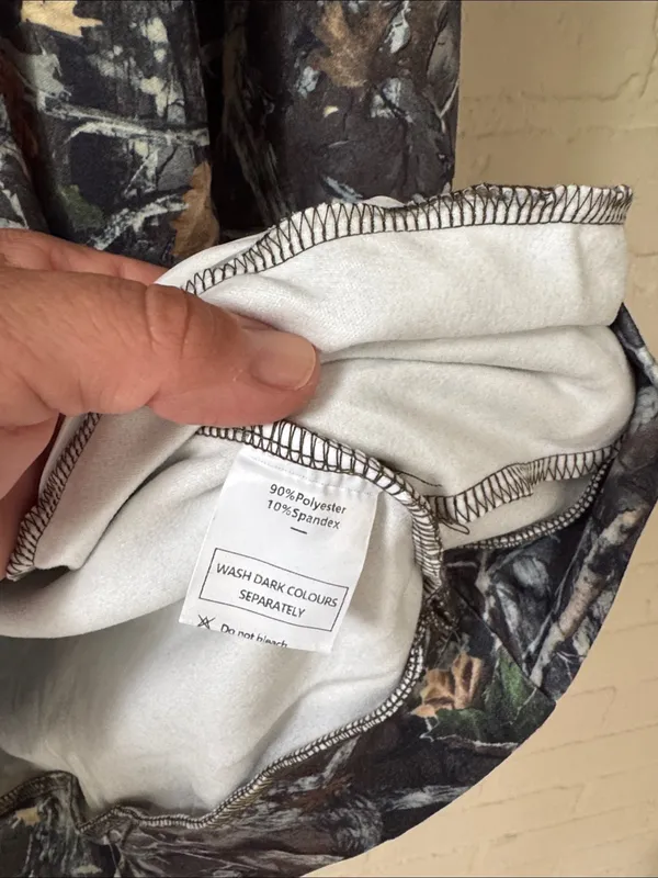 Long Sleeve Camouflage Print super soft pockets large NEW Wiholl - Image 4