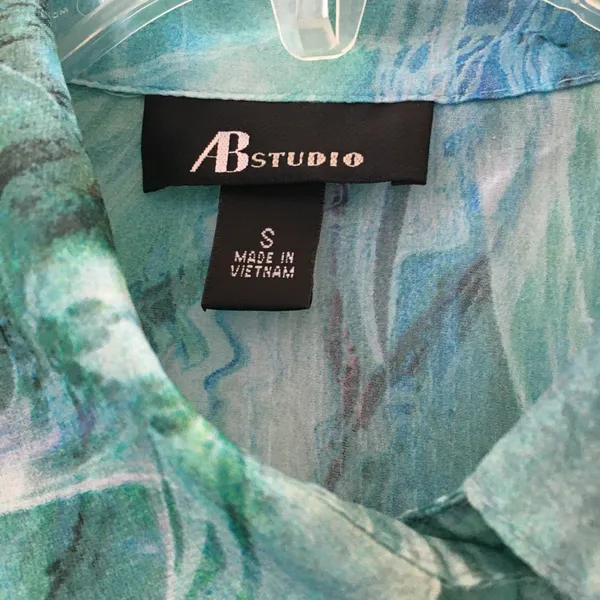 FINAL MARKDOWN Sheer ab studio blouse small - Image 4