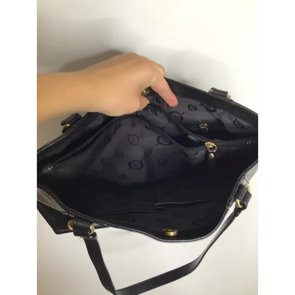 Born Shoulder Bag Womens Medium Black Excellent Leather Chevron Handbag - Image 4