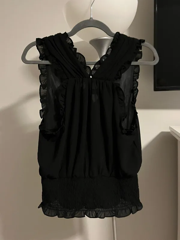 DO+BE Cute Black Top - Image 2