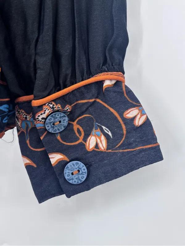 FARM Rio Navy Floral Button-Front Blouse with Blue & Cream Accents - Image 3