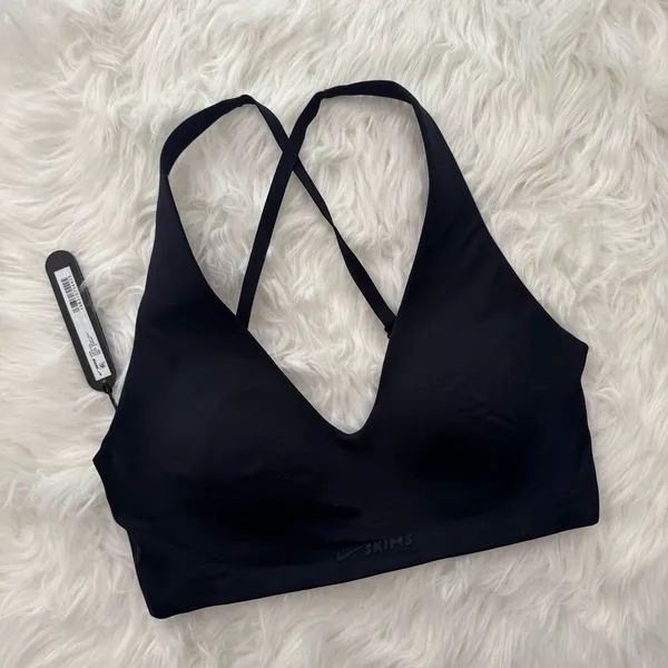 Nike Skims Shine V-Neck Bra Obsidian Small - Image 4