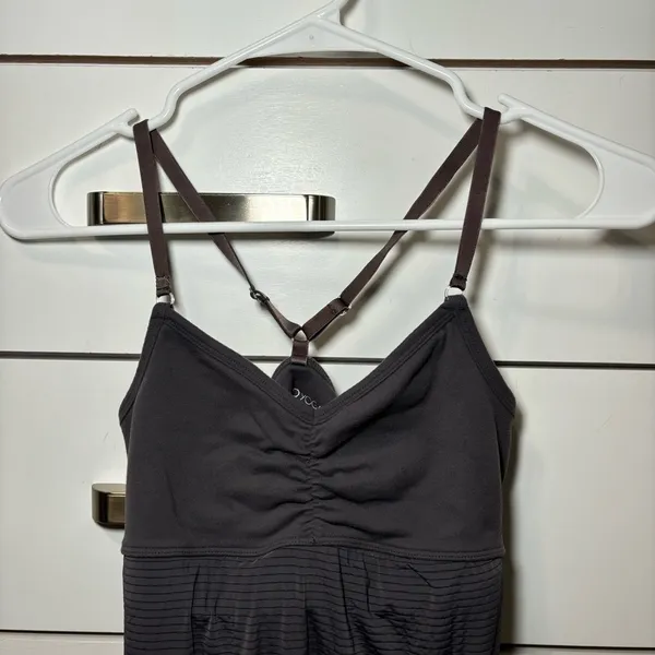 Beyond Yoga Grey Tank Top - Image 8