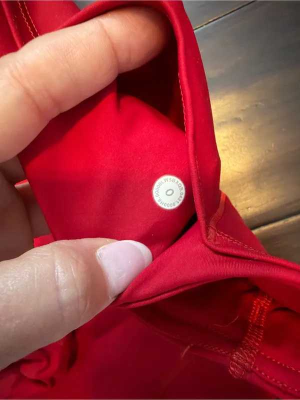 Lululemon Fast & Free Tights with drop in side pockets red Leggings Sz 0 - Image 3