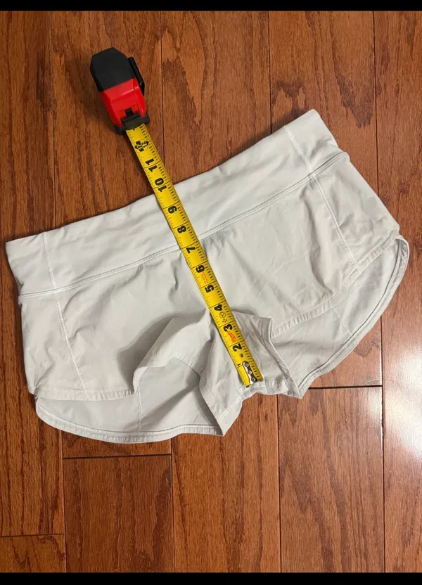 Lululemon Athletica Gray Shorts Lululemon Speed Shorts size 6. Gently warn and excellent condition. Priced to sell at as is condition. Measurements approximately 15” waste x 8” x 9 1/2” rise. Non-smoking home. priced to sell at as is condition. Don’t like my price, make reasonable offer! And thank you for checking my closet. - Image 7