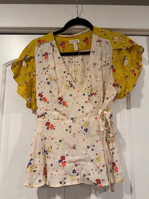 Meadow Rue by Anthropologie Floral Wrap Blouse - White and‎ Yellow 4 - Image 2