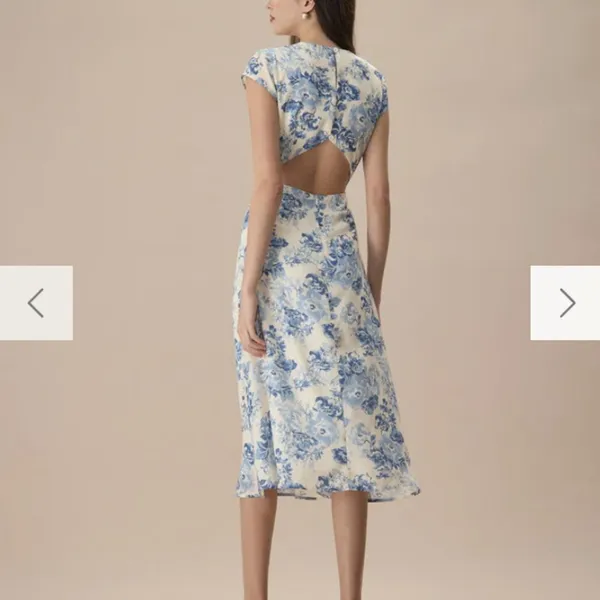 RIHOAS The Blue Round Neck Cap Sleeve Floral Midi Dress - Image 4